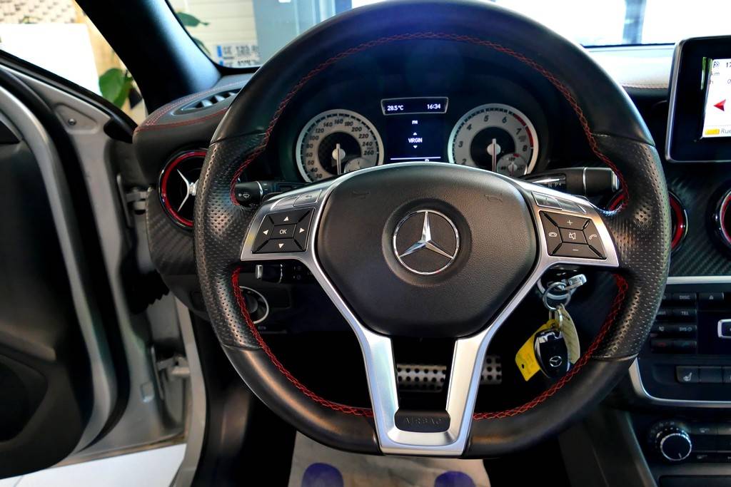 Mercedes-Benz A250 Sport 7G-DCT 7