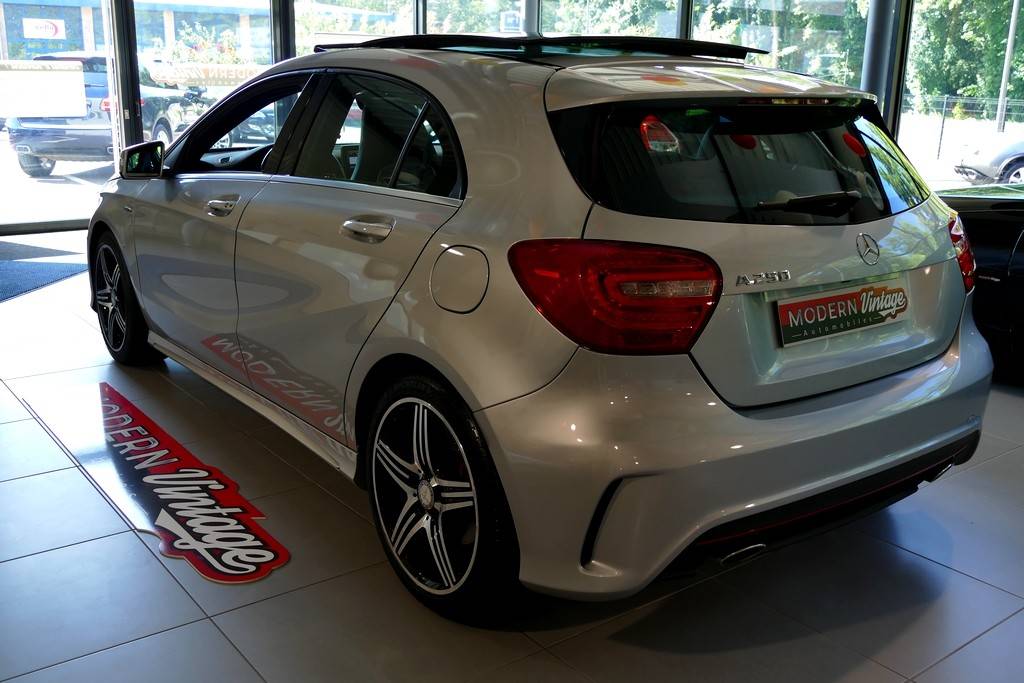 Mercedes-Benz A250 Sport 7G-DCT 13