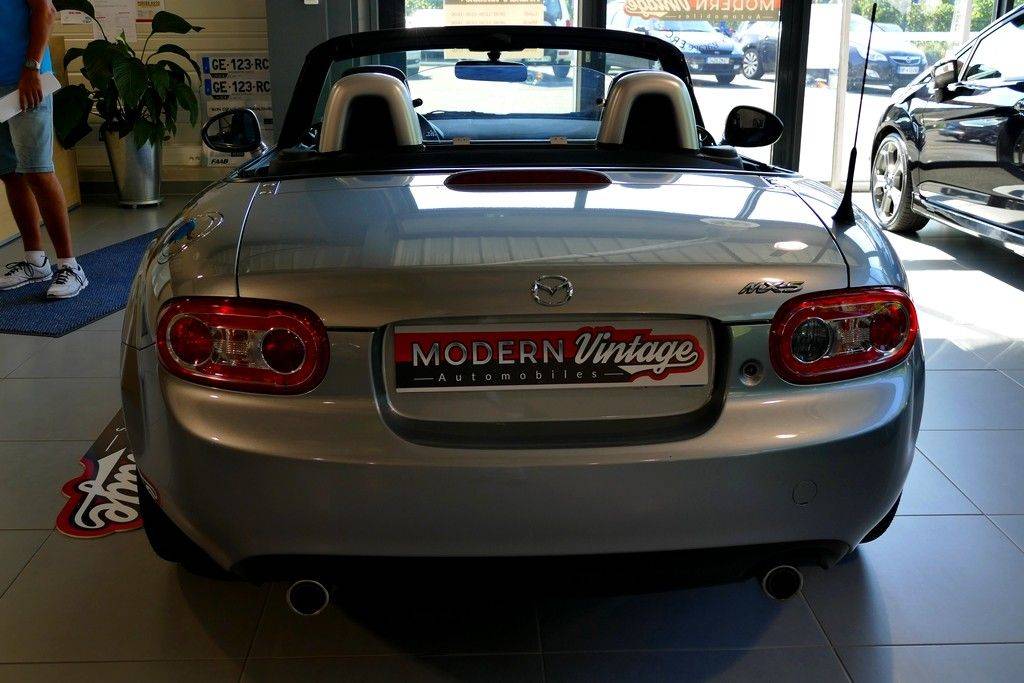 Mazda MX-5 2.0 160 Roadster Sports-Line 11