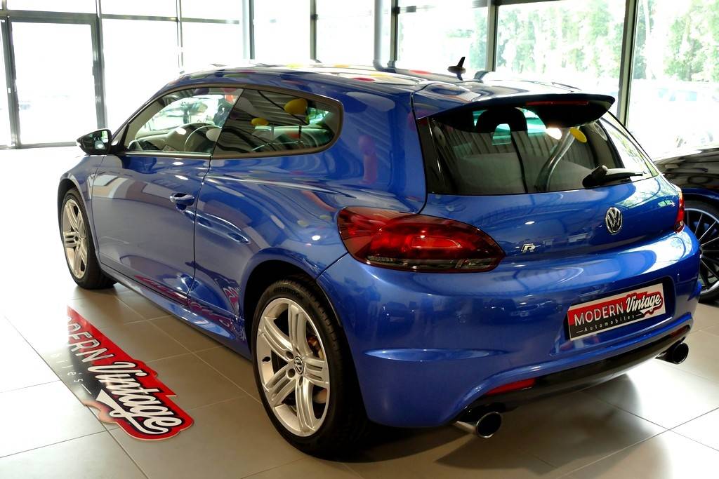 Volkswagen Scirocco R 2.0 TSI 265cv 8