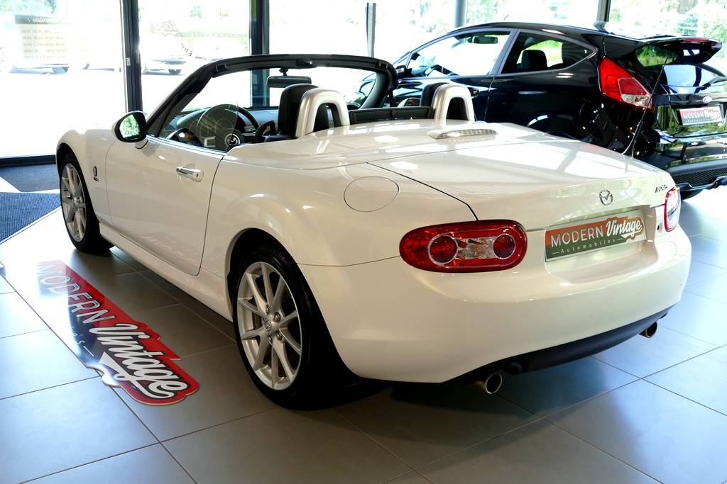 Mazda MX-5 2.0 160 Roadster Coupe Sports-Line 11