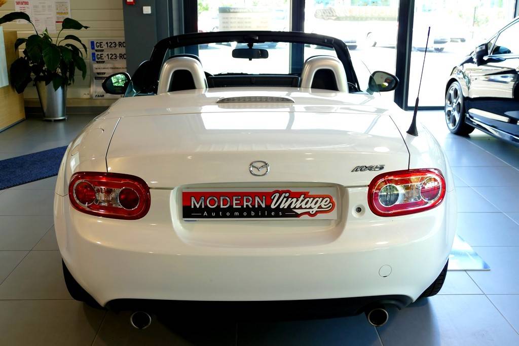 Mazda MX-5 2.0 160 Roadster Coupe Sports-Line 15