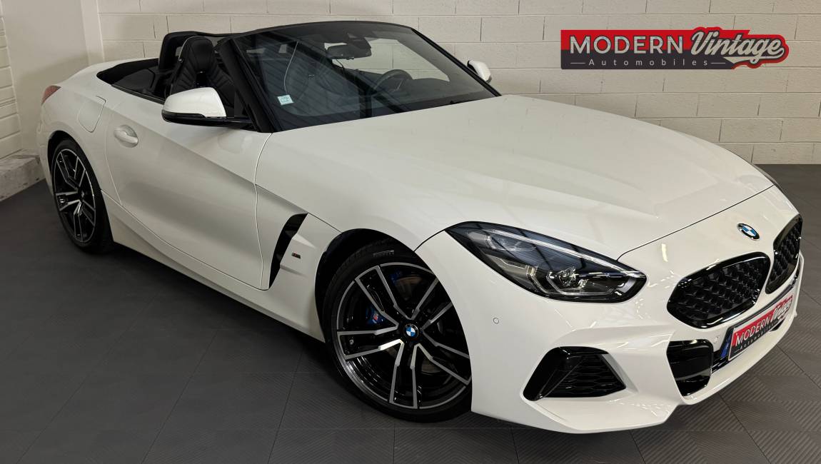 Photographie d'un véhicule en vente chez Modern Vintage, concessionnaire et garagiste à
						  Bischwiller