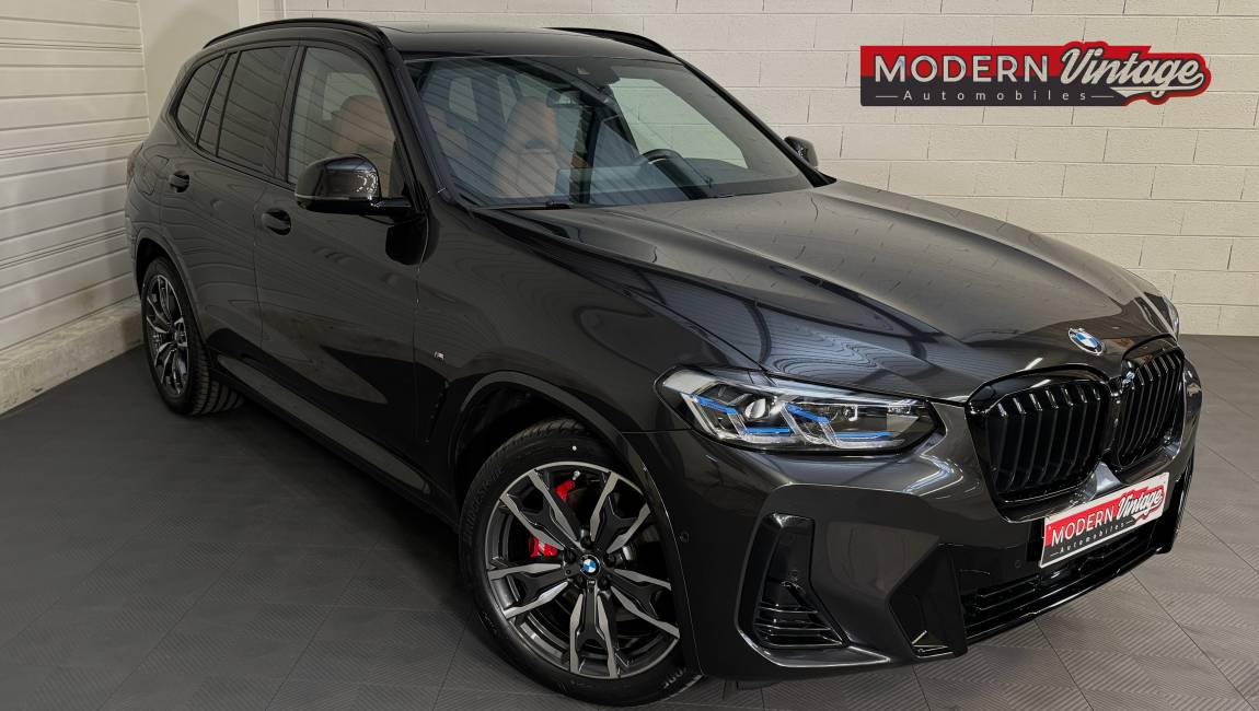 Photographie d'un véhicule en vente chez Modern Vintage, concessionnaire et garagiste à
						  Bischwiller