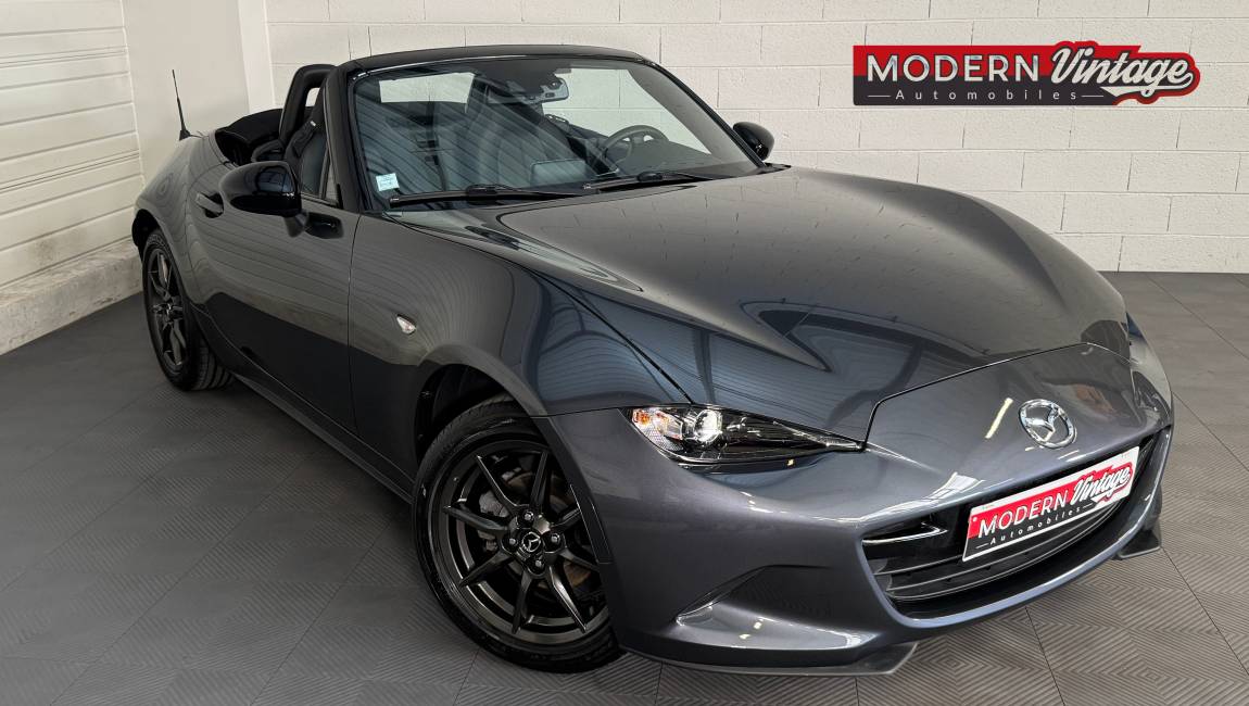 Photographie d'un véhicule en vente chez Modern Vintage, concessionnaire et garagiste à
						  Bischwiller