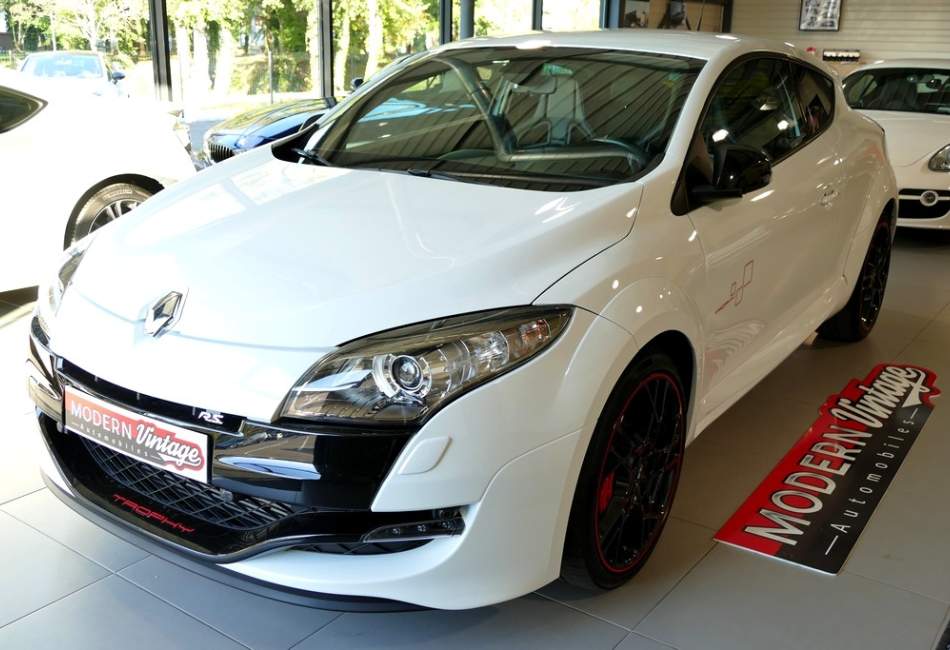 Renault Megane 3 RS Trophy 265cv N°528