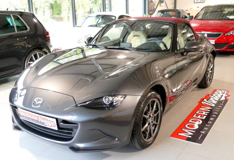 Mazda MX-5 Skyactiv-G 1.5 131 Sakura