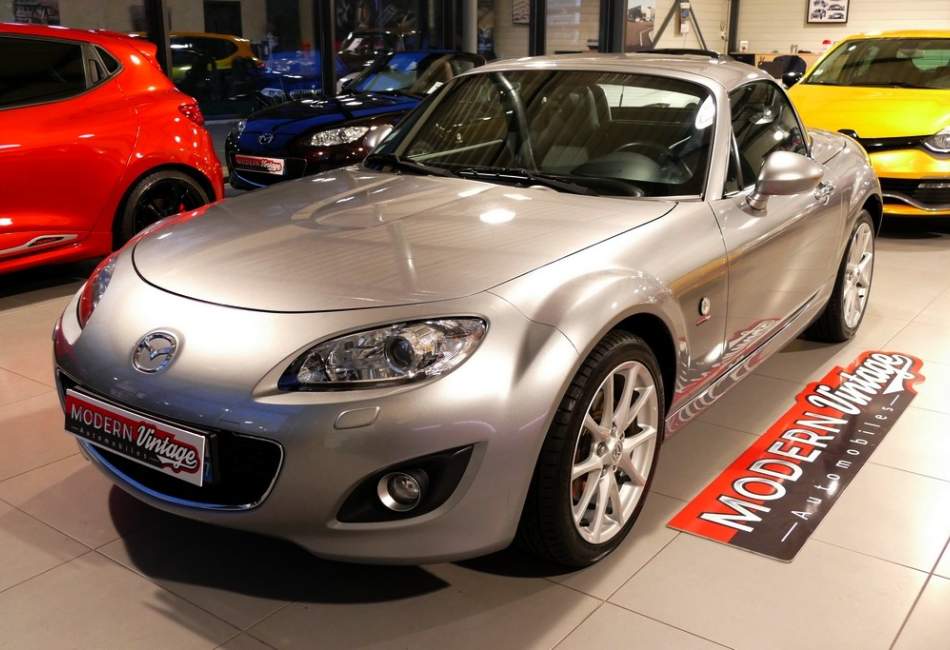 Mazda MX-5 Roadster Coupe 2.0 160 Sportline