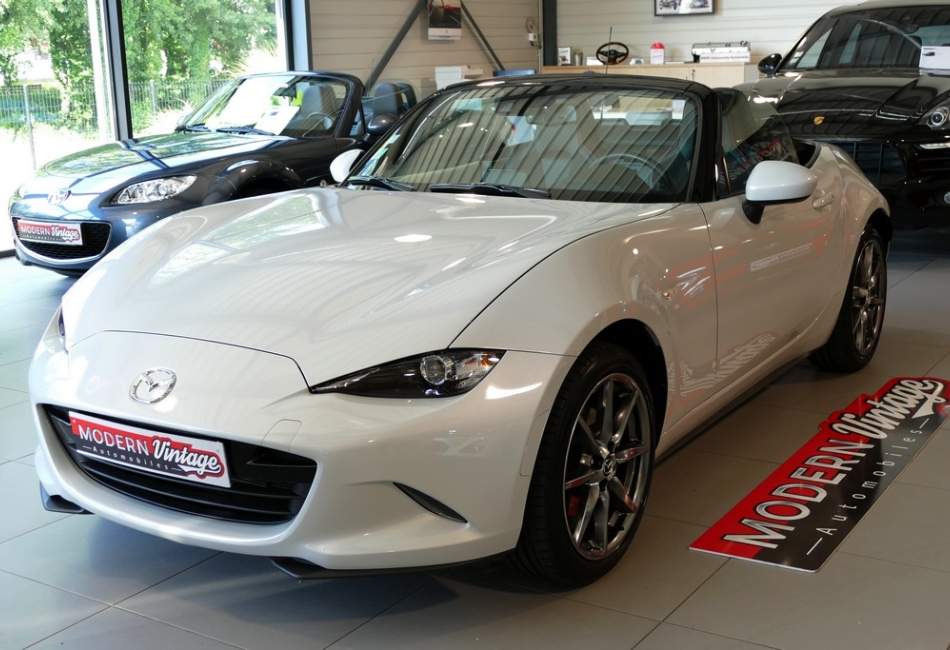 Mazda MX-5 ND 2.0 160 Roadster Selection Recaro
