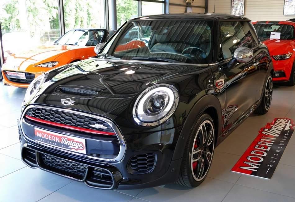 Mini Cooper John Cooper Works 231cv