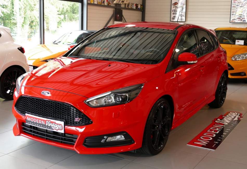 Ford Focus ST 2.0 Ecoboost 250cv