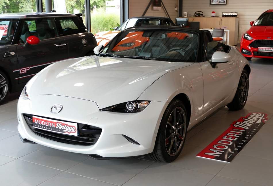 Mazda MX-5 Roadster ND 2.0 184 Selection Recaro