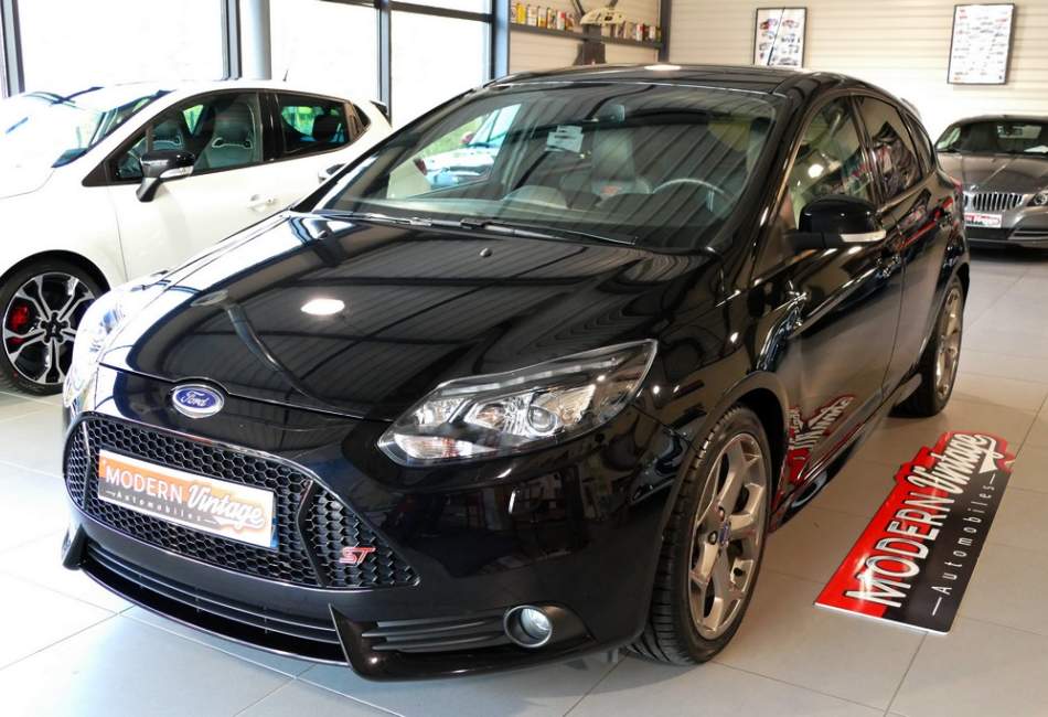 Ford Focus ST 2.0 Ecoboost 250cv