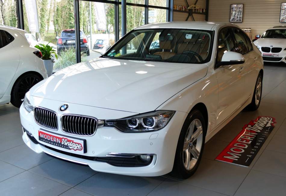 BMW 320d F30 184cv BVA8 Luxury
