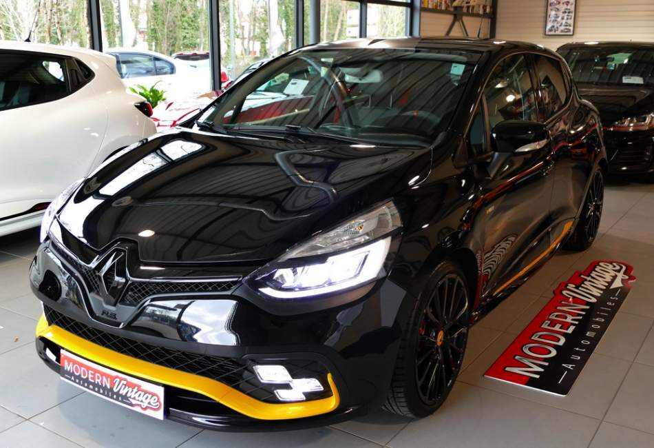 Renault Clio 4 RS18 Trophy 220 EDC