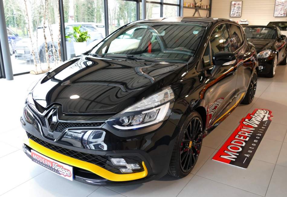 Renault Clio 4 RS18 Trophy 220 EDC