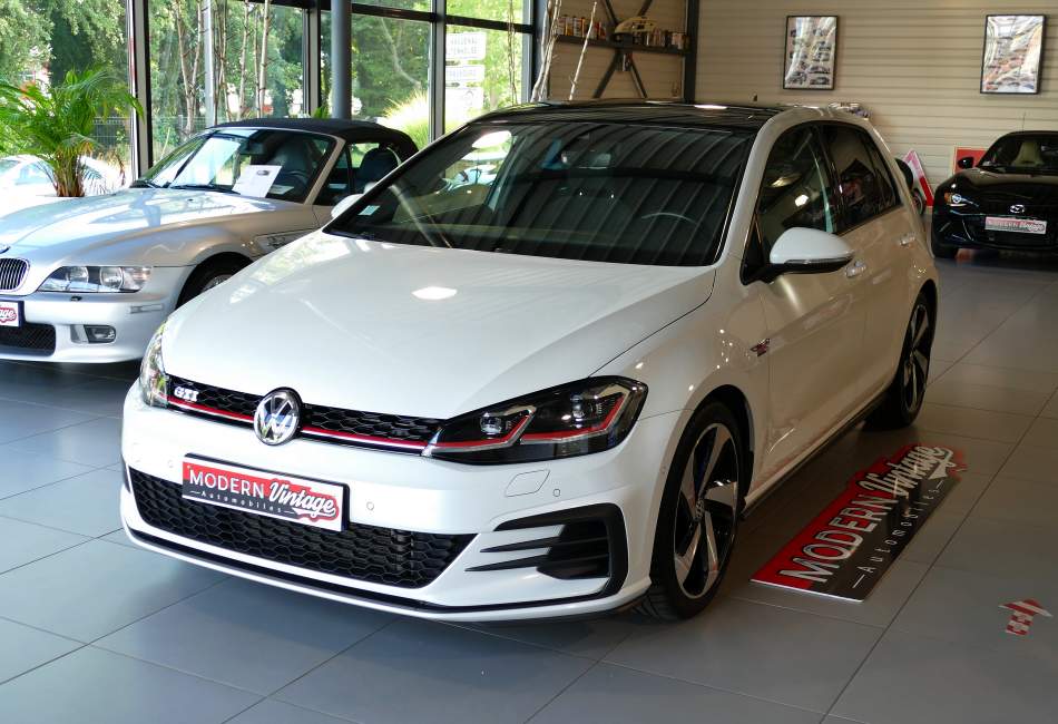 Volkswagen Golf VII GTI 230cv Facelift