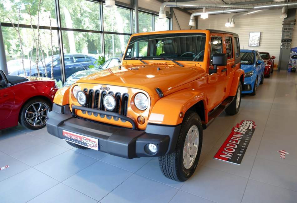 Jeep Wrangler 2.8 CRD Unlimited 200cv Sahara Orange Crush!