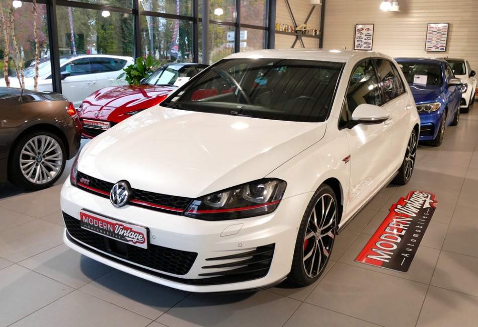 Volkswagen Golf VII GTI Performance 230cv DSG