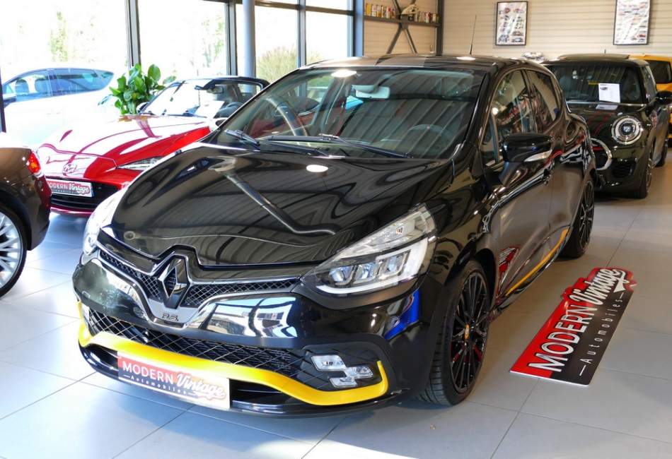 Renault Clio 4 RS18 Trophy 220 EDC N°1144