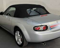 Mazda MX-5 NC Roadster 1.8 126cv Elegance 7