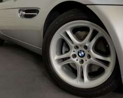 BMW Z8 5.0 V8 400cv 17751kms 3