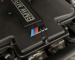 BMW Z8 5.0 V8 400cv 17751kms 9