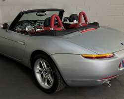 BMW Z8 5.0 V8 400cv 17751kms 5