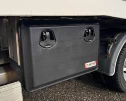 Nissan Cabstar NT400 2.5 136cv 8