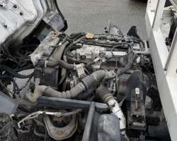 Nissan Cabstar NT400 2.5 136cv 3