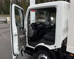 Nissan Cabstar NT400 2.5 136cv 5