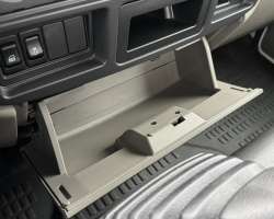 Nissan Cabstar NT400 2.5 136cv 0