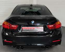 BMW M4 Competition F82 450cv BVM6 3