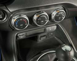 Mazda MX-5 ND RF 1.5 132cv Exclusive Line 3
