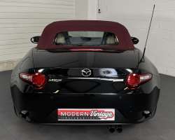 Mazda MX-5 ND 1.5 131cv Sakura 10