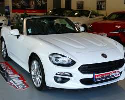 Fiat 124 Spider 1.4 MultiAir Turbo 2 Fiat 124 Spider 1.4 MultiAir Turbo 2