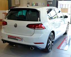 Volkswagen Golf VII GTI Performance 245cv DSG 11