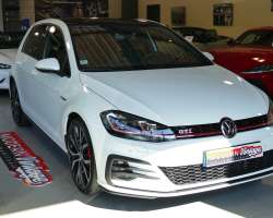 Volkswagen Golf VII GTI Performance 245cv DSG 12