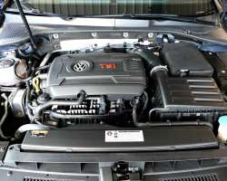 Volkswagen Golf VII GTI 230cv Facelift 17