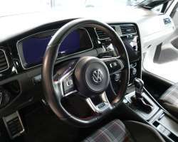 Volkswagen Golf VII GTI Performance 245cv DSG 10