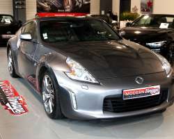 Nissan 370Z Coupe 3.7 V6 328cv BVA7 Pack 2 Nissan 370Z Coupe 3.7 V6 328cv BVA7 Pack 2
