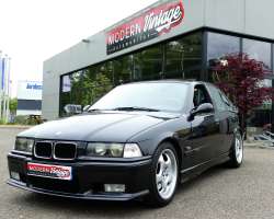 BMW M3 E36 Berline 3.0l 286cv 3