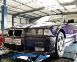 BMW 320i E36 Cabriolet 150cv Pack M Sport 4