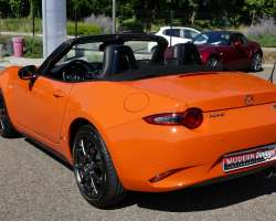 Mazda MX-5 Roadster ND 30th Anniversary 2467/3000ex 8