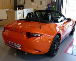 Mazda MX-5 Roadster ND 30th Anniversary 2467/3000ex 7