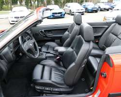 BMW 320i E36 Cabriolet Pack M Sport 10