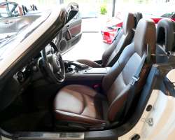 Mazda MX-5 NCFL Roadster Coupé 1.8 126cv Shizuka 17