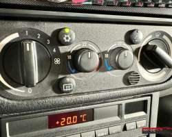 BMW 318is E36 140cv 4