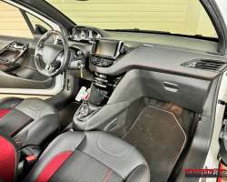Peugeot 208 GTI 1.6 THP 208cv 14