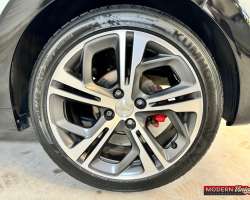 Peugeot 208 GTI 1.6 THP 208cv 5